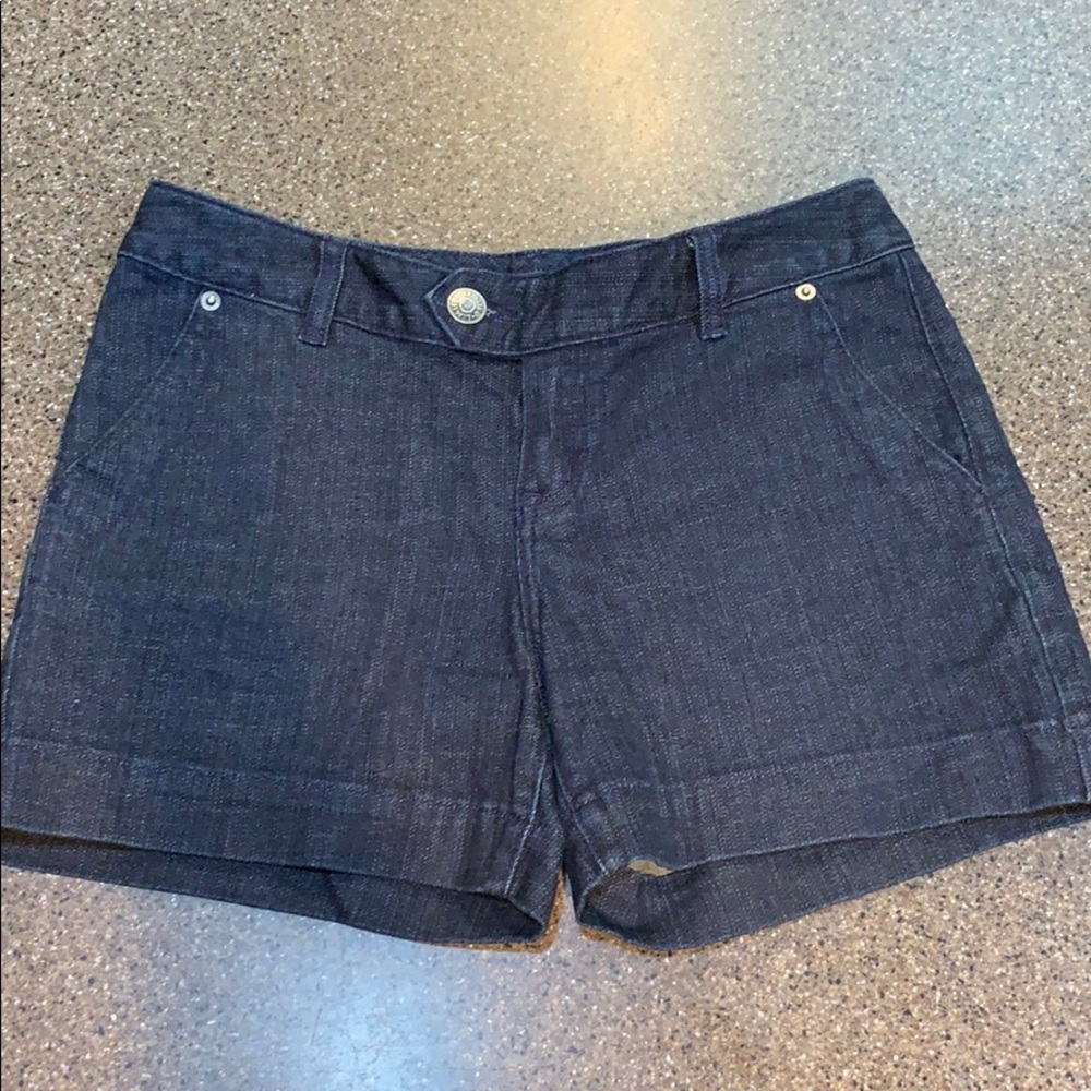 💙The Limited denim shorts